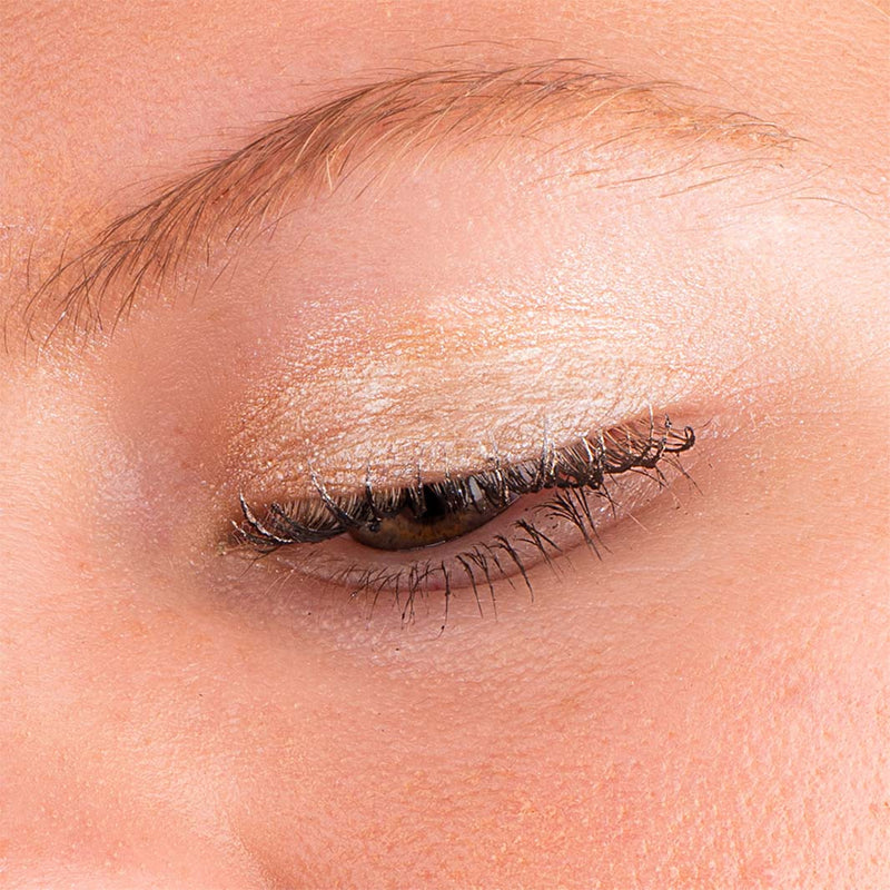 La Crique Liquid Eye Shadow Shade 01 Ice Cream 8ml