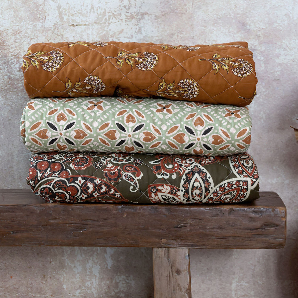 Chic Antique Aix Quilt med Batikmønster Verte & Terracotta L180xB130cm