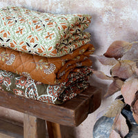 Chic Antique Aix Quilt med Batikmønster Verte & Terracotta L180xB130cm