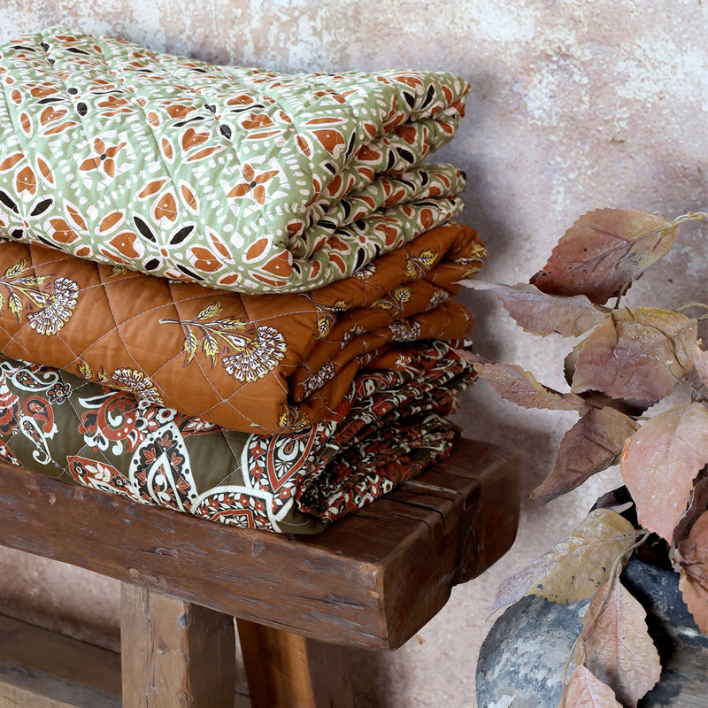 Chic Antique Aix Quilt med Batikmønster Verte & Terracotta L180xB130cm