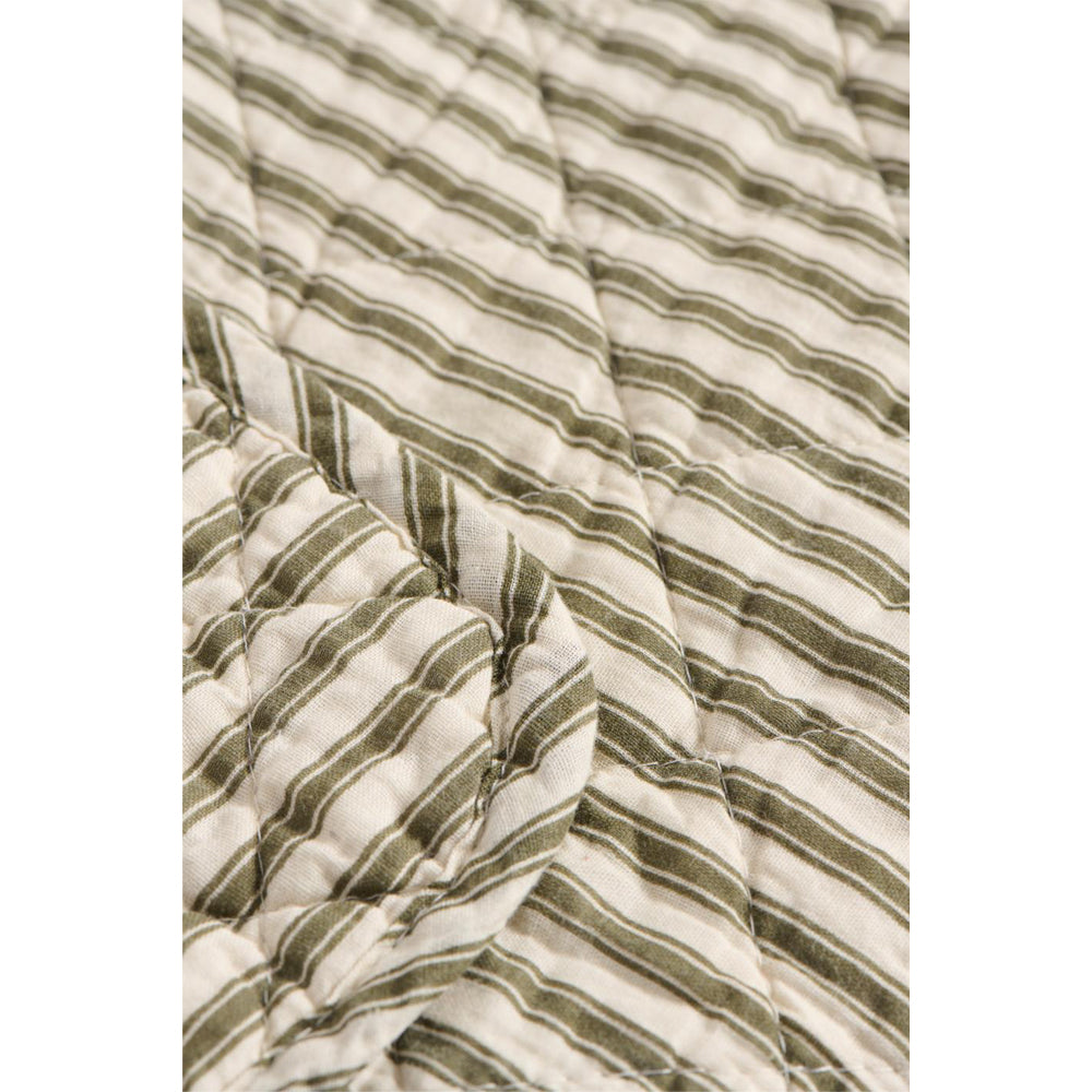 Ib Laursen Quilt Sand med Oliven Striber 130x180cm