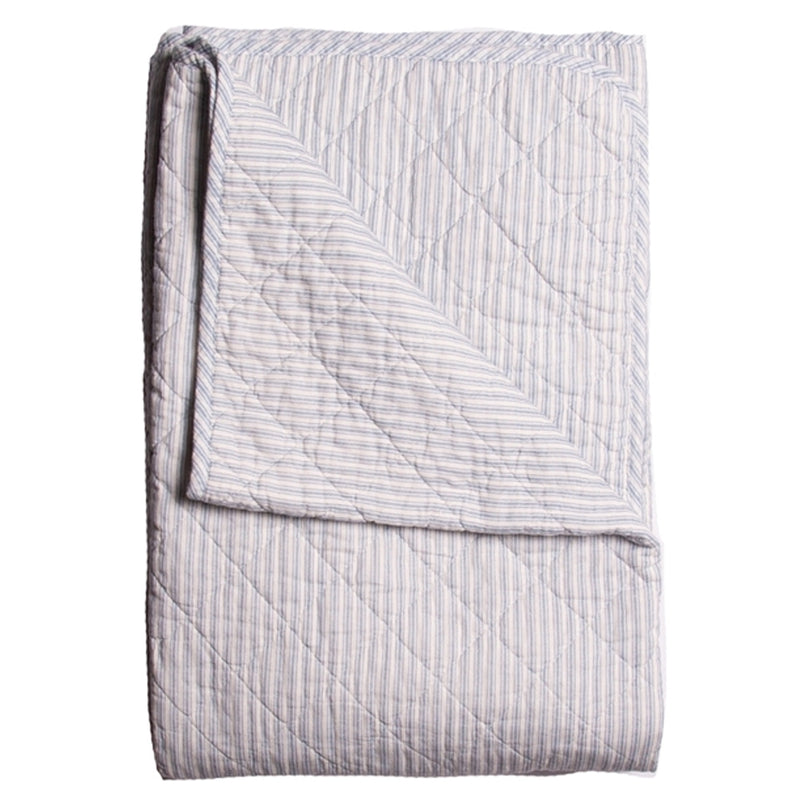 Cést Bon Quilt Ethnic Støvet Blå-Hvid 140x220cm