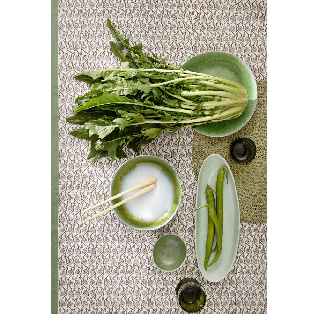 Bungalow  Plate Jazzy Herbal